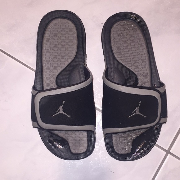 cloth flip flop sandals